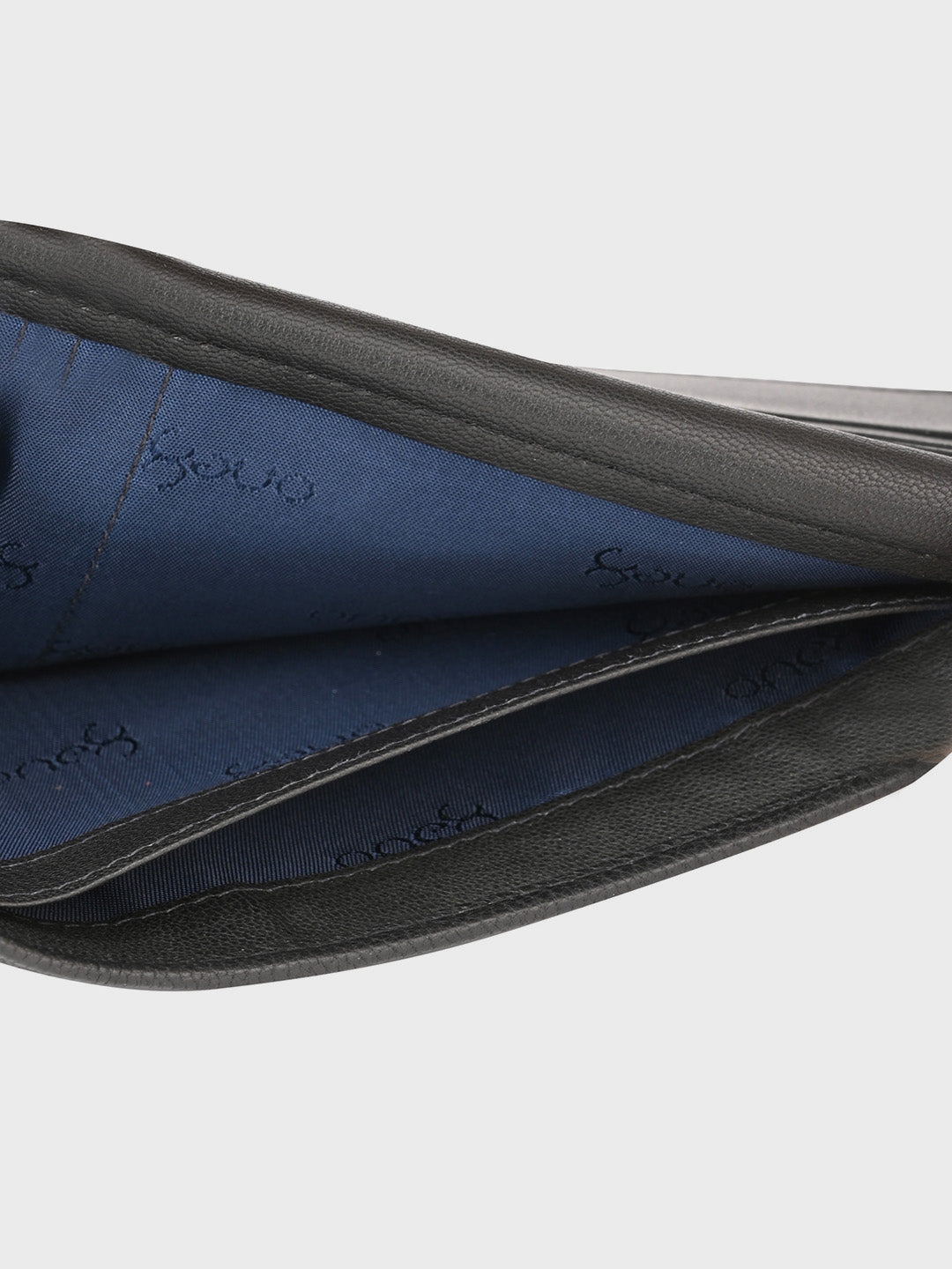 Perfect for Gifting Purposes - Black