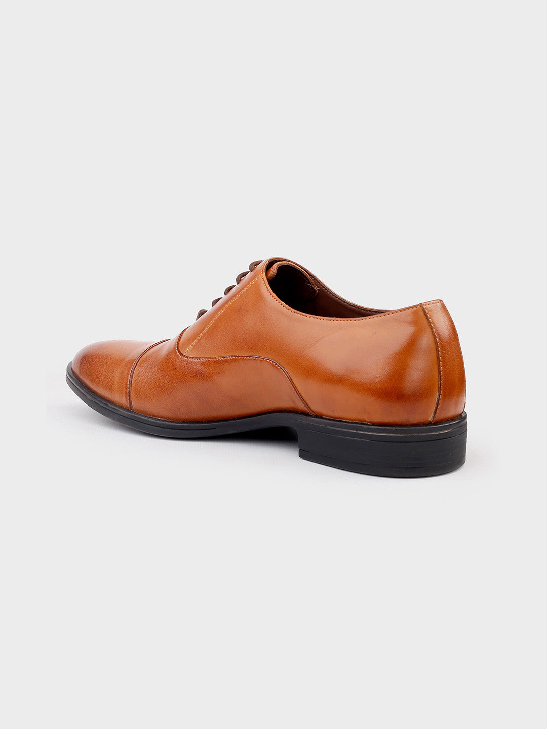 Tan Leather Lace-Up Oxford Shoes