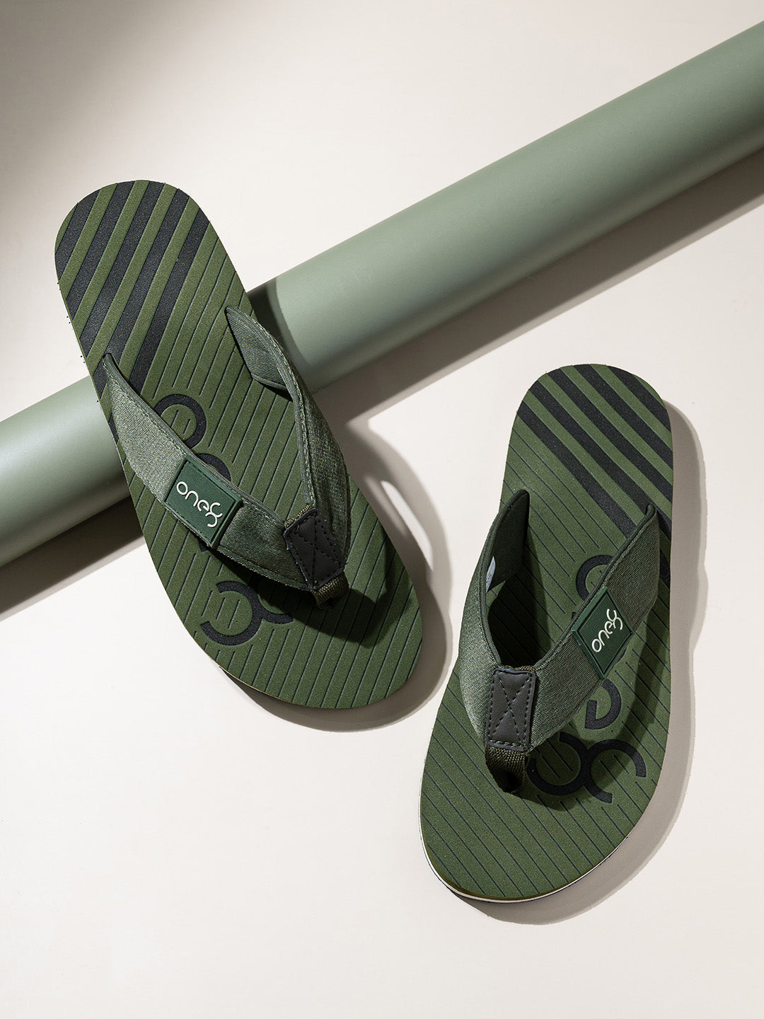Light-Weight Men's Daily-Wear Slippers/Chappals/Flip-Flops